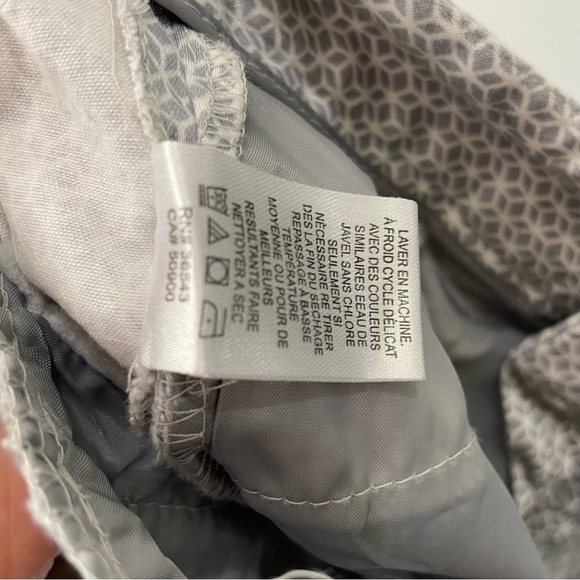 [0] Calvin Klein Women’s Light Grey & White Patterned Structured Spring Trouser - Picture 7 of 8